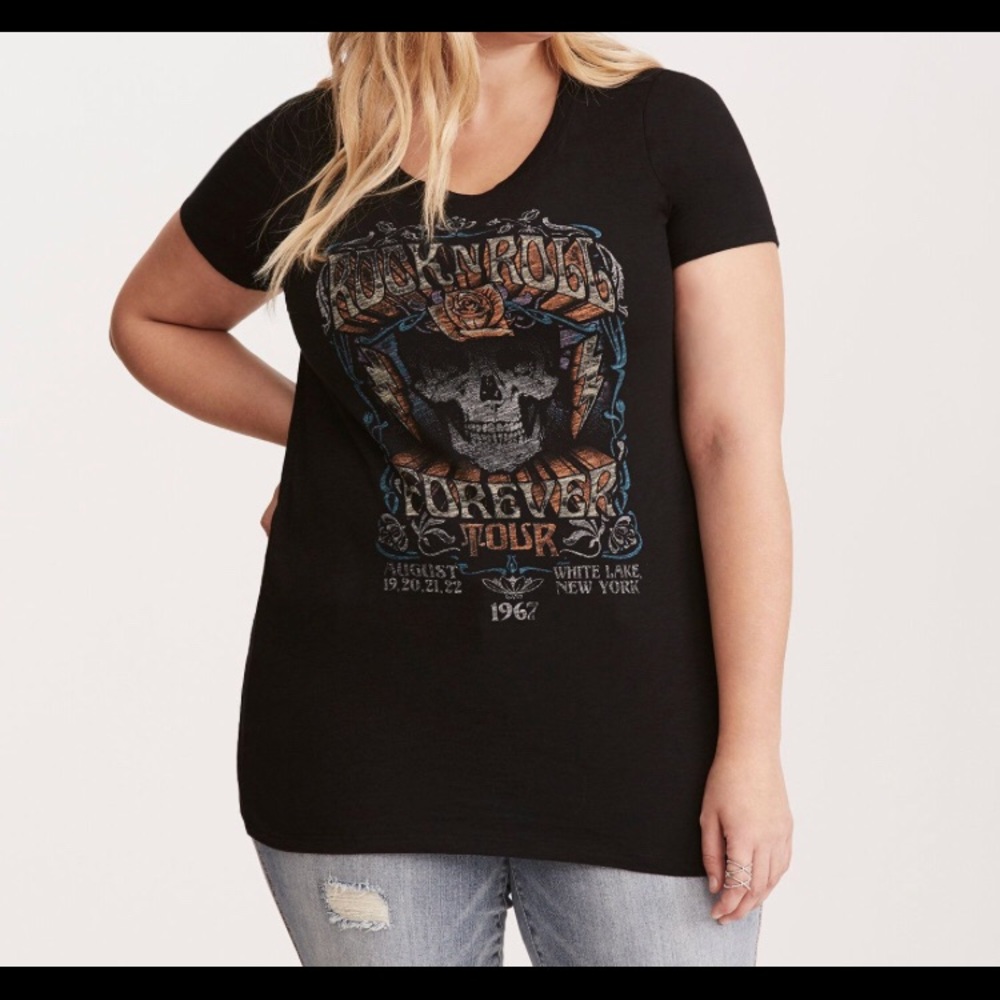 🤘🏻 TORRID ROCK 'N' ROLL FOREVER CREW NECK TEE